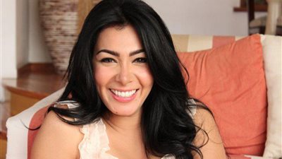 مريهان حسين تهنئ تامر حسني على ألبومه الجديد