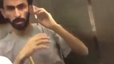 فيديو.. موقف محرج لـ 