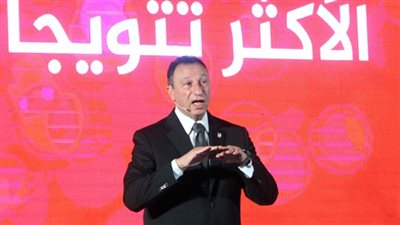 عاجل.. محمود الخطيب يلقي كلمة للجمهور عبر قناة الأهلي