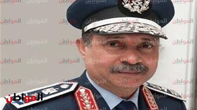 وزير الطيران: انفجار وقع خارج مطار القاهرة بخزانين للوقود 