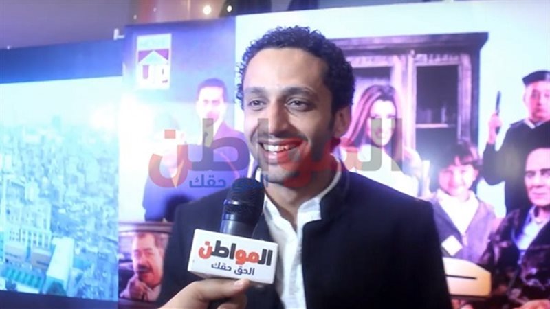 الفنان محمد حاتم