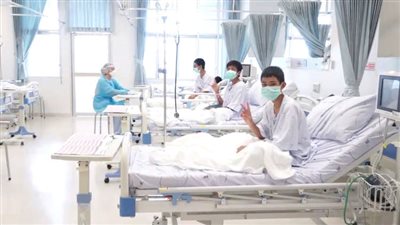 وزير الصحة التايلاندي: أطفال الكهف سيغادرون المستشفى الخميس المقبل