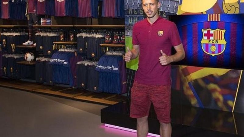 لينجليت لاعب برشلونة