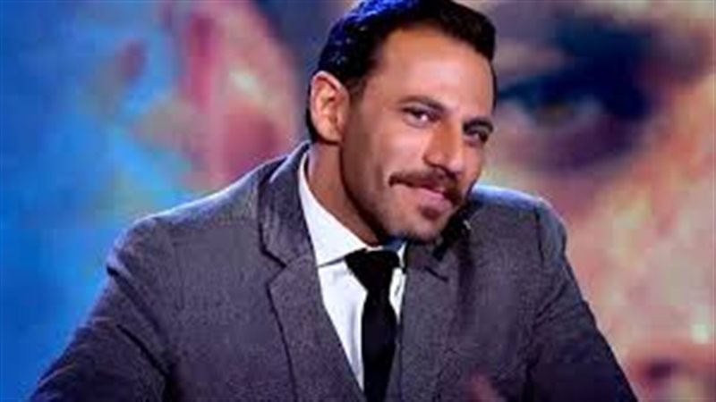 نيكولا معوض 