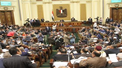 الحكومة والبرلمان يوافقان على إعفاء التعاملات البينية لـ 