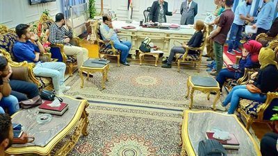 محافظ البحيرة تكرم 25 شابا شاركوا بمهرجان الموسيقى العربى 