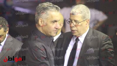 صور.. سيف زاهر في عزاء والد زوجة أحمد شوبير