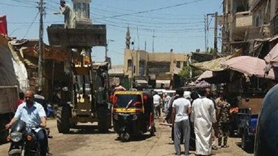 تحرير 15 محضر إشغالات عامة بحملة مكبرة فى ديروط