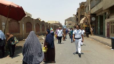 حملات مكبرة لرفع الإشغالات بـ شوارع حي حلوان