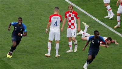 فيديو.. بوجبا يقتل أحلام كرواتيا بـ