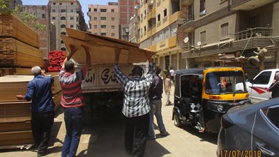 حملة مكبرة لإزالة إشغالات الطرق بدار السلام