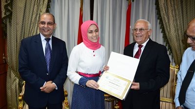 غداً.. محافظة بورسعيد تنظم حفل لـ تكريم اوائل الشهادات المختلفة