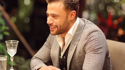 ماذا قال محمد إمام لجمهوره بعد وصول هنا و سرور لـ30 مليون؟