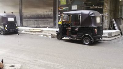 طفلة تلقى مصرعها أمام توك توك في المنوفية