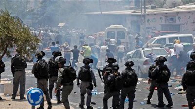 قوات الاحتلال تصيب أبناء خان يونس