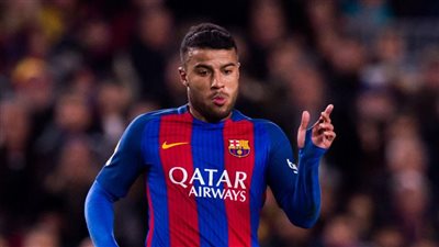 تقارير.. برشلونة يفكر في الإبقاء علي نجمه البرازيلي