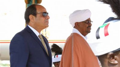 بدء مراسم استقبال الرئيس السيسي في السودان بالسلام الجمهوري