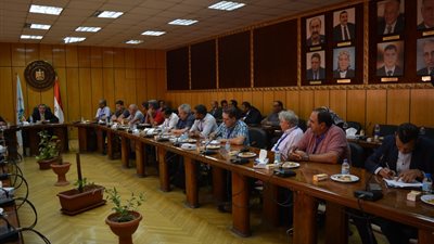 وزير القوى العاملة لوفود 18 دولة: مصر حققت الاستقرار الاقتصادي والأمني خلال 4 سنوات