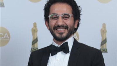 أحمد حلمي ينهي الجدل حول مشاركته في 