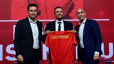 الاتحاد الاسباني يقدم لويس انريكي كمدرب جديد للمنتخب