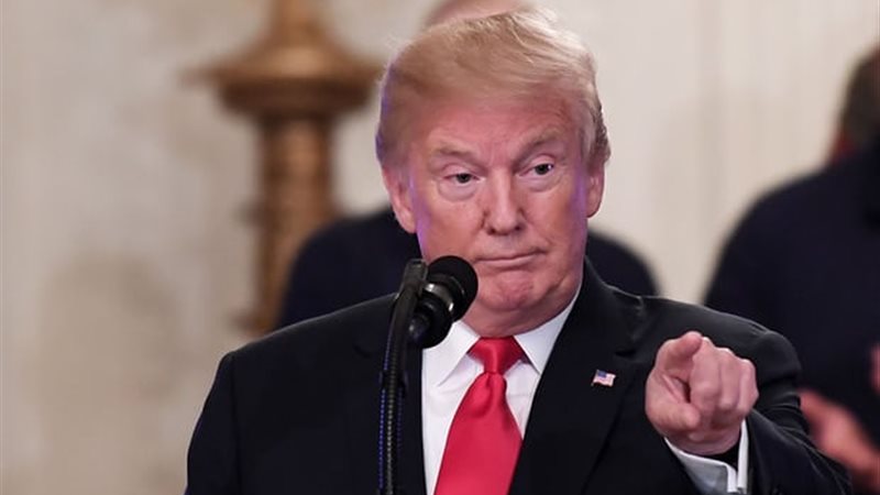 الرئيس الأمريكي دونالد