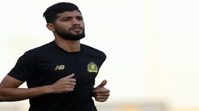 فرجاني ساسي يصدم الزمالك