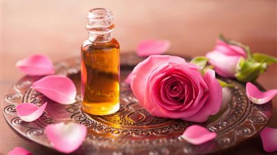 تعرفي عليه.. المكون الطبيعي لصحة البشرة والشعر