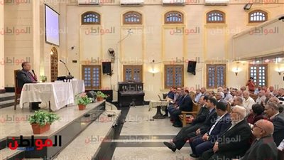صور.. رئيس الطائفة الإنجيلية يكرم 60 شيخًا من مجمع القاهرة الإنجيلي