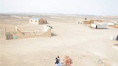 البدء في إنشاء 50 وحدة سكنية بقرية وادي الجمال بـ