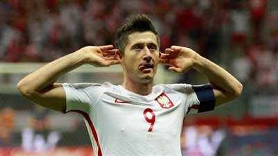 مدرب بولندا: ليفاندوفسكي سيبقي قائدا للمنتخب