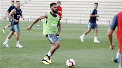 دوجلاس لاعب برشلونة ينتقل إلى سيفاس سبور التركى