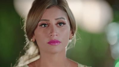تعرف على رد فعل ياسمين الخطيب بعد رقص دينا الشربيني لـ