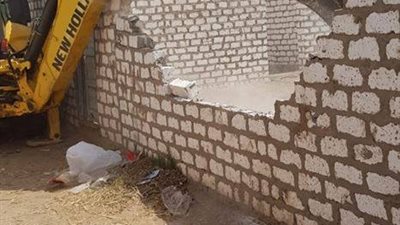 محافظ سوهاج: إزالة 12 حالة تعدِ على أملاك الرى بقريتى مزاته شرق والبلابيش