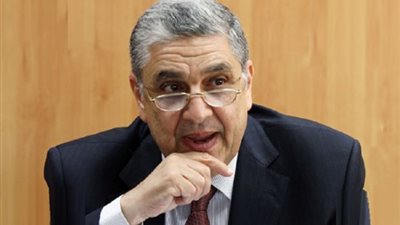 وزير الكهرباء: الهجمات الإرهابية التي تعرضت لها المنشآت الكهربية أثرت على الإنتاج