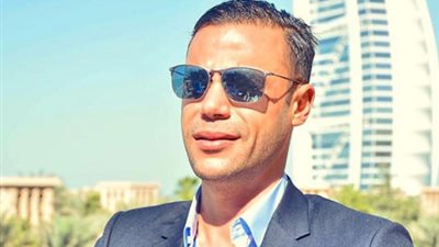 شاهد.. محمد إمام يشارك في kiki challenge بالسخرية من مي عز الدين
