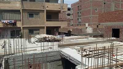صور.. حملات مكبرة بحى المرج لإزالة مخالفات البناء فى المهد