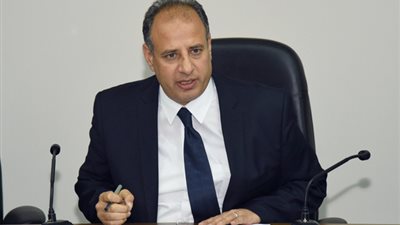 محافظ الإسكندرية: قد نغلق شاطئ النخيل تمامًا