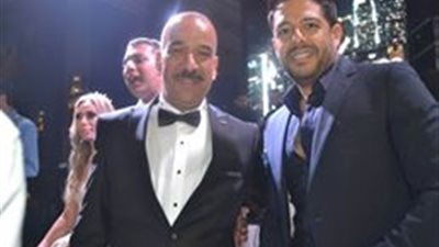 صور.. حماقي يشعل حفل زفاف نجلة سيد أبو حوا