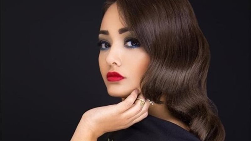 الفنانة راندا البحيري