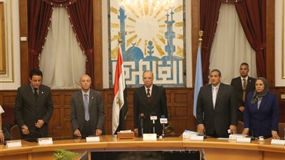 محافظة القاهرة تكرم أسر شهداء الجيش والشرطة 