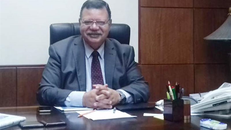 حمدي  عبدالعزيز المتحدث