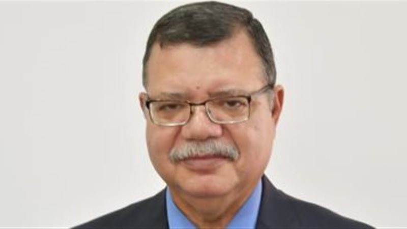 حمدي  عبدالعزيز المتحدث