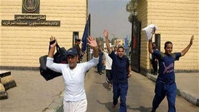 احتفالا بذكرى 23 يوليو .. العفو عن 202 سجينا وإفراج شرطى لـ517 آخرين
