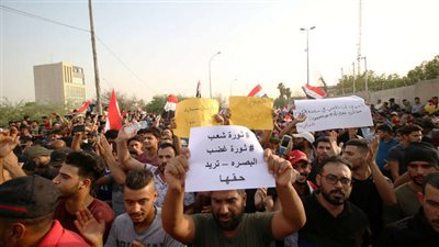 بعد اندلاع شرارة التظاهرات.. العراق تدخل دائرة الاعتصامات