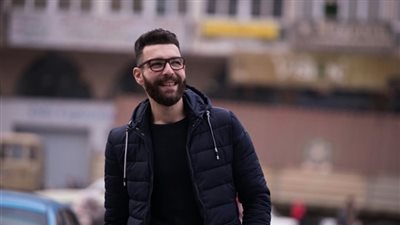 أدهم سليمان يعلن تحقيق أغنية يا سمرا 5 ملايين مشاهدة