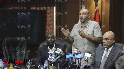صور.. بدء مؤتمر تقديم الجهاز الفني لمنتخب اليد في حضور وزير الرياضة