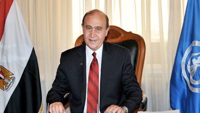 فيديو.. مهاب مميش: حركة الملاحة بقناة السويس لم تتأثر بحادث باب المندب