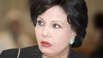 فردوس عبد الحميد: زوجي إنسان ذكي .. وهؤلاء هم الفنانين المفضلين بالنسبة لي
