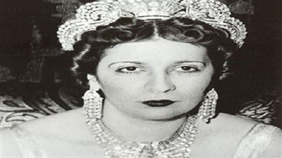 فيديوجراف| نازلي.. ساعدتها الظروف لإعتلاء العرش وسبب في ضياع العائلة المالكة