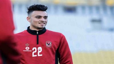 مصائب قوم عند قوم فوائدُ.. والد ميدو جابر يمنح صلاح محسن قبلة الحياة في الأهلي